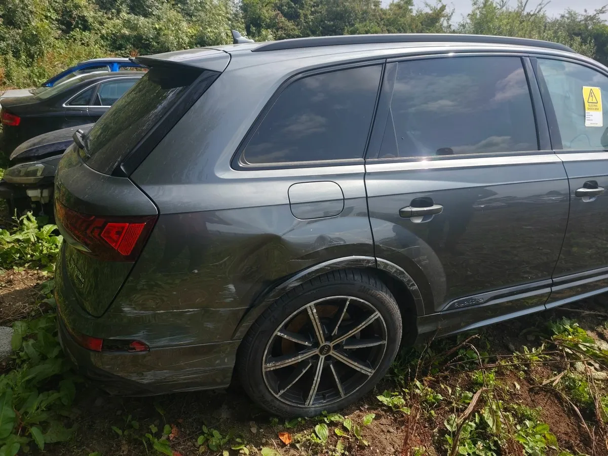 211 audi q7 s line - Image 2