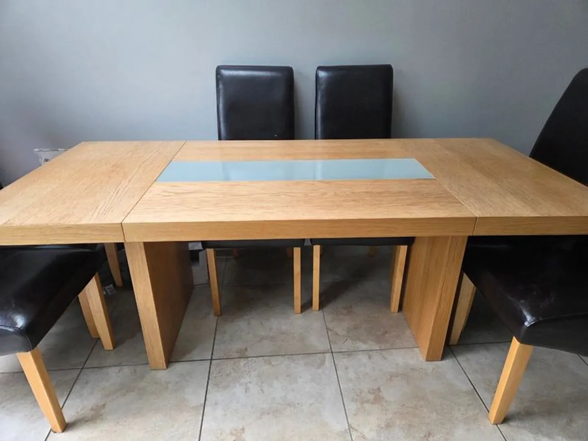 Dining table - Image 3