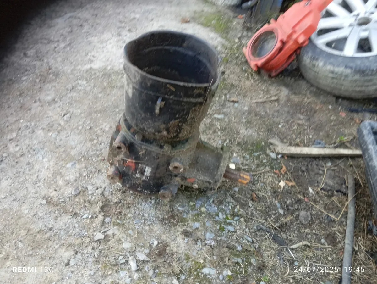 Agitator gearbox - Image 2