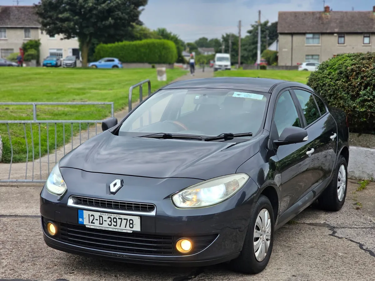 2012 Renault Fluence - Image 2