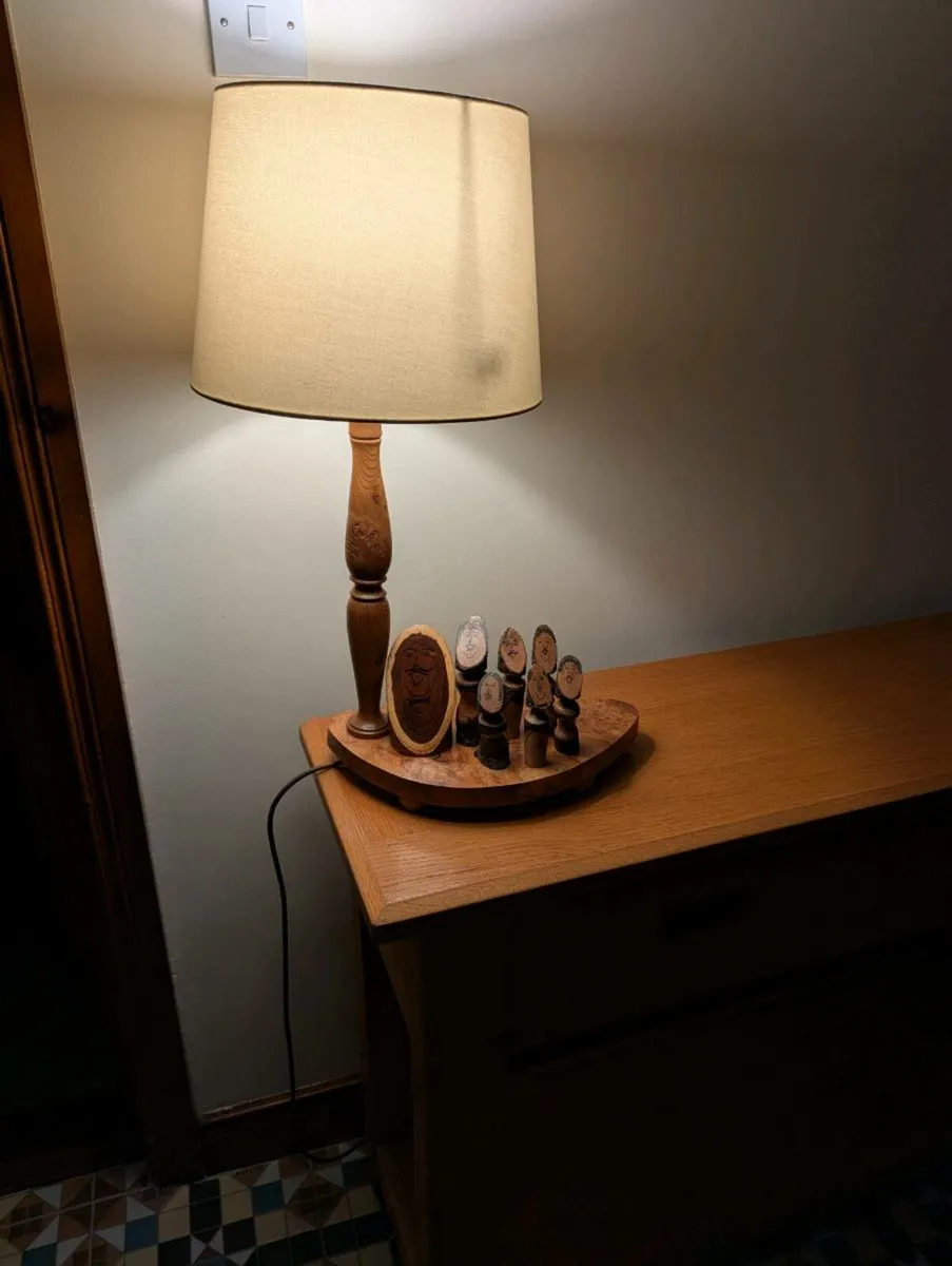 Fabulous Oak lamp - Image 2