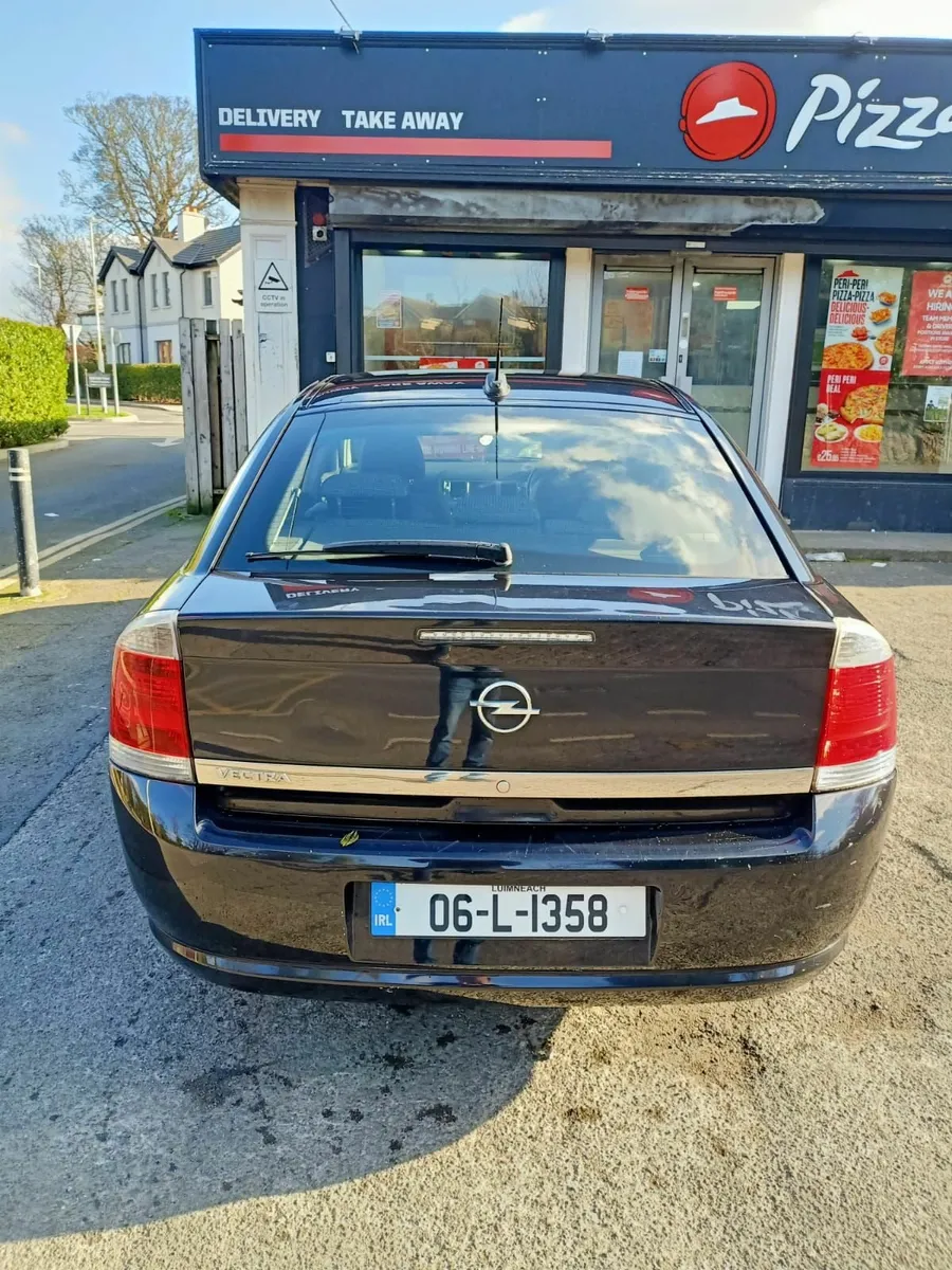 Opel Vectra 2006 in good running condition - Image 2