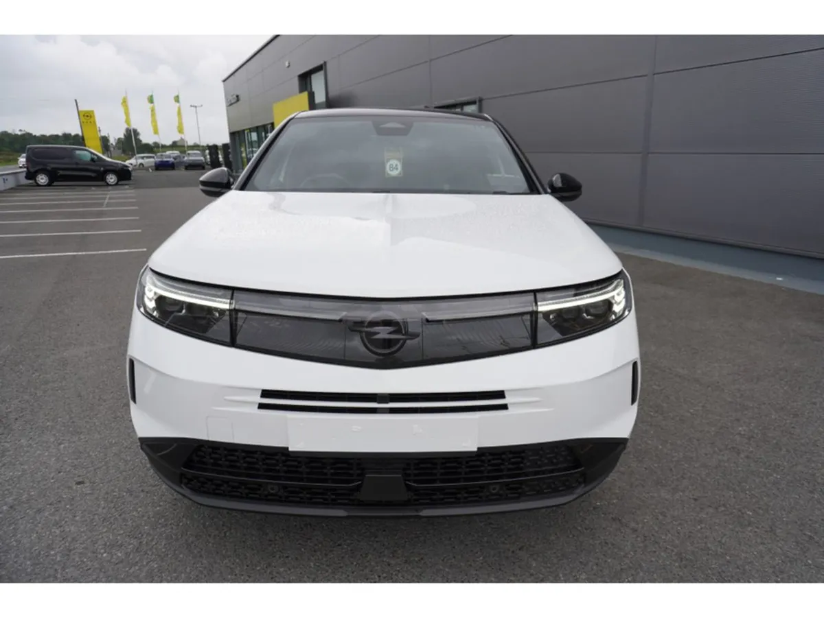 Opel Grandland GS LUX Hybrid Only 1 IN Ireland - Image 4