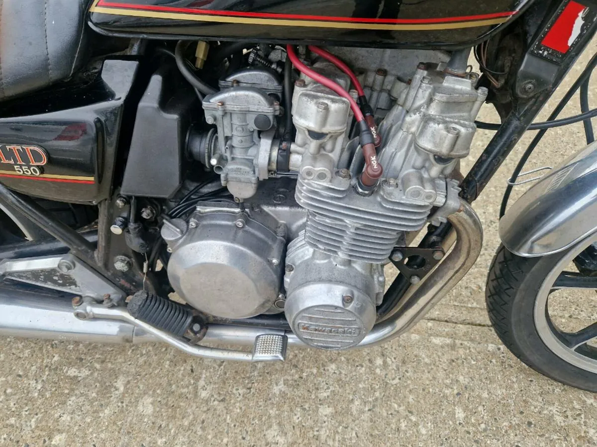 Kawasaki Ltd 550 - Image 4