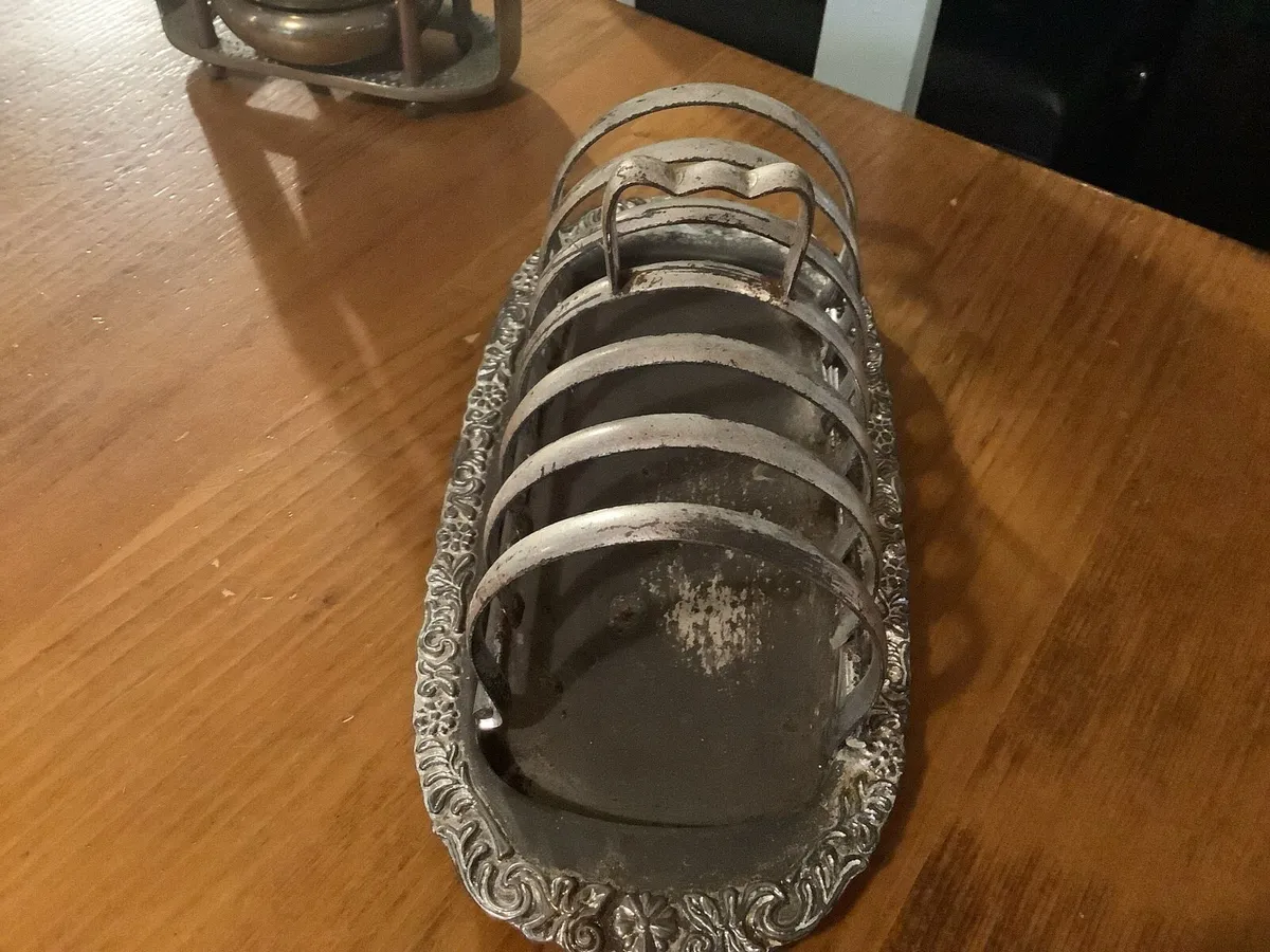 Vintage toast holder - Image 2