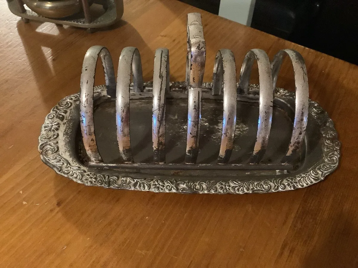Vintage toast holder - Image 3