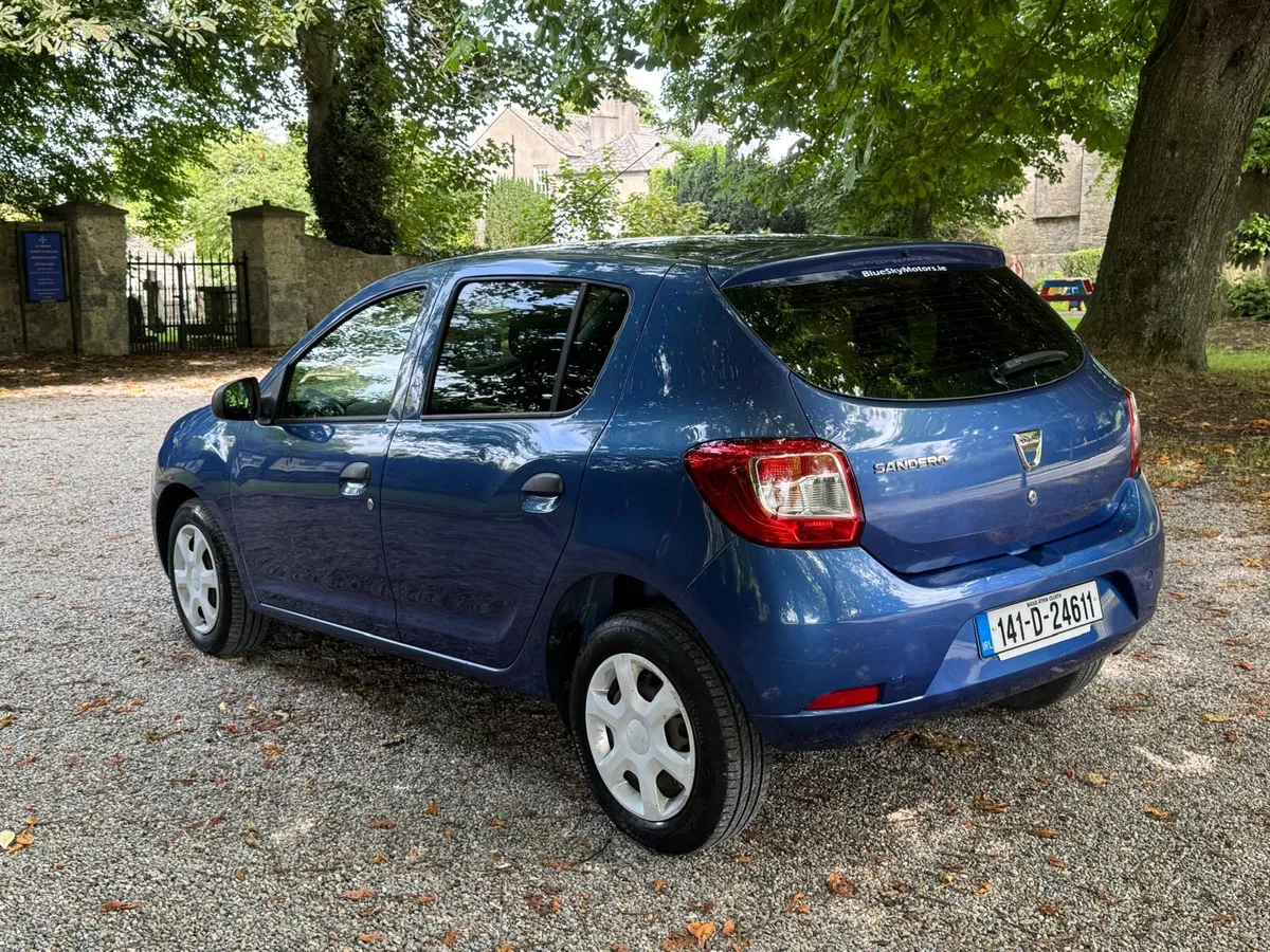 Warranty Dacia Sandero Petrol Low Miles - Image 4