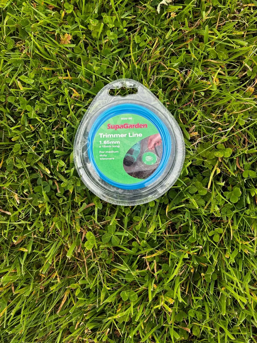 Battery strimmer - Image 2