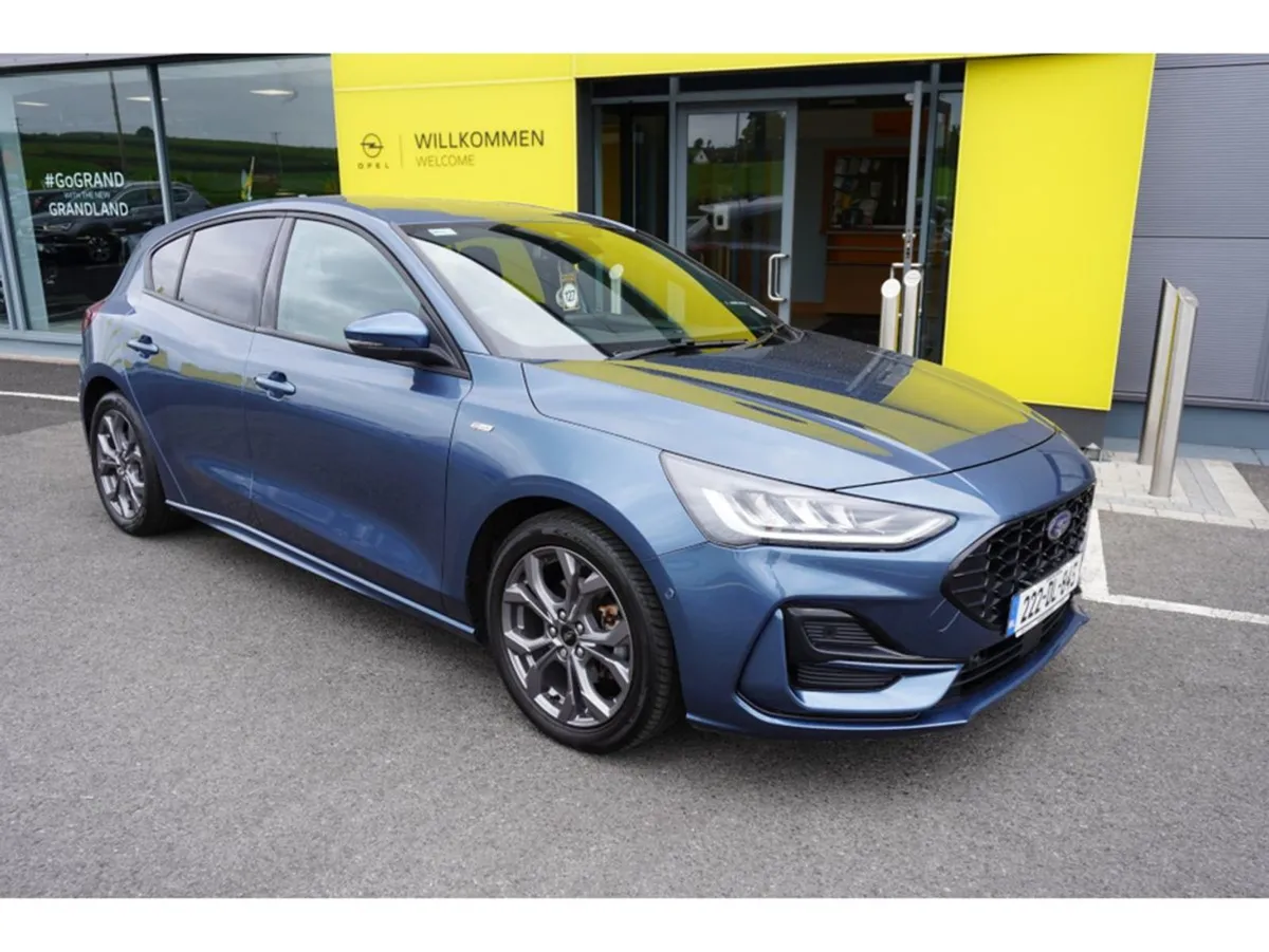 Ford Focus St-line 1.0t 125PS Petrol - Image 1