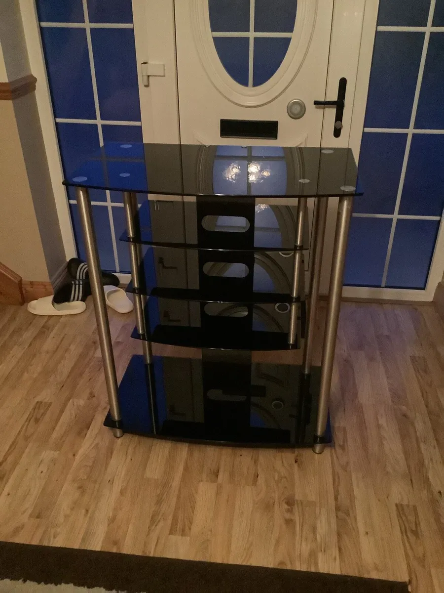 Tv stand - Image 1