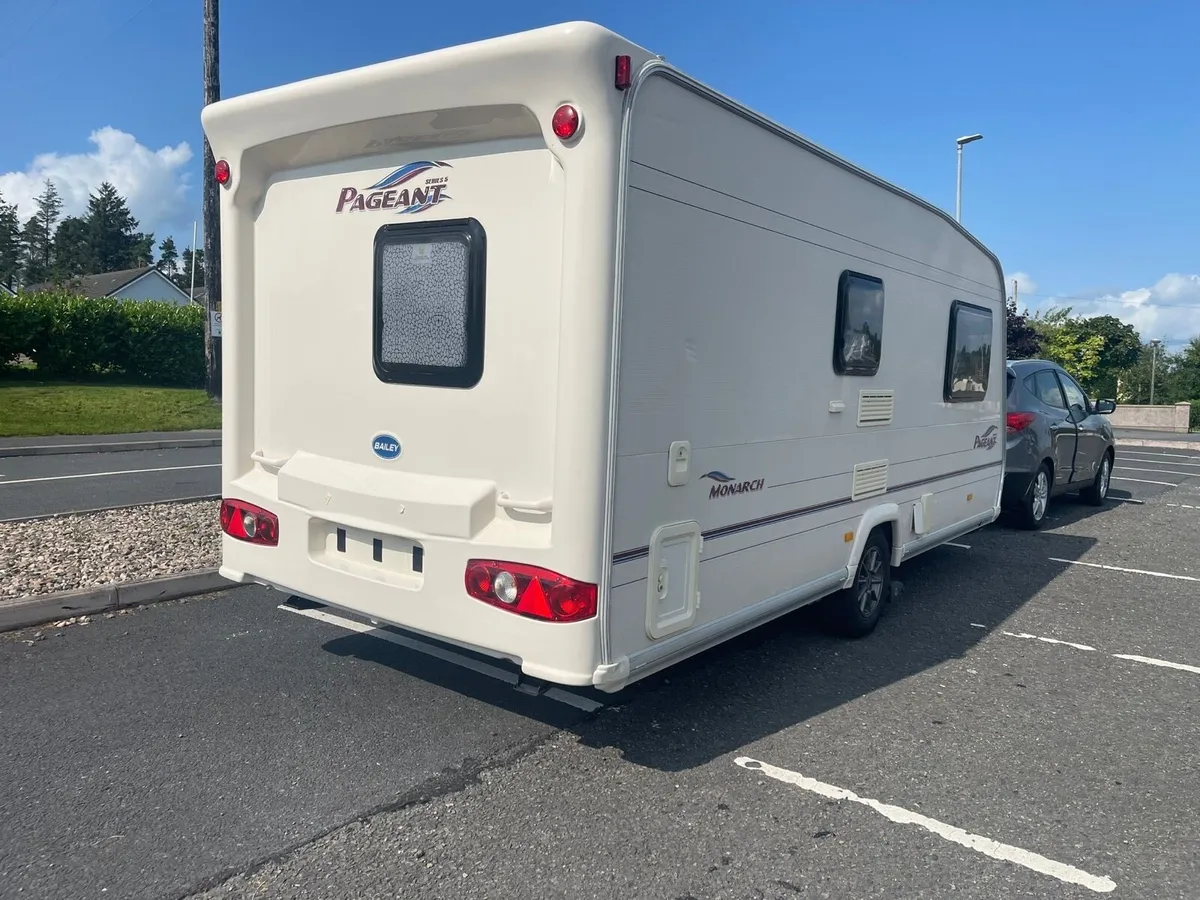 Bailey Pageant Series 7 Monarch  2 Berth - Image 2