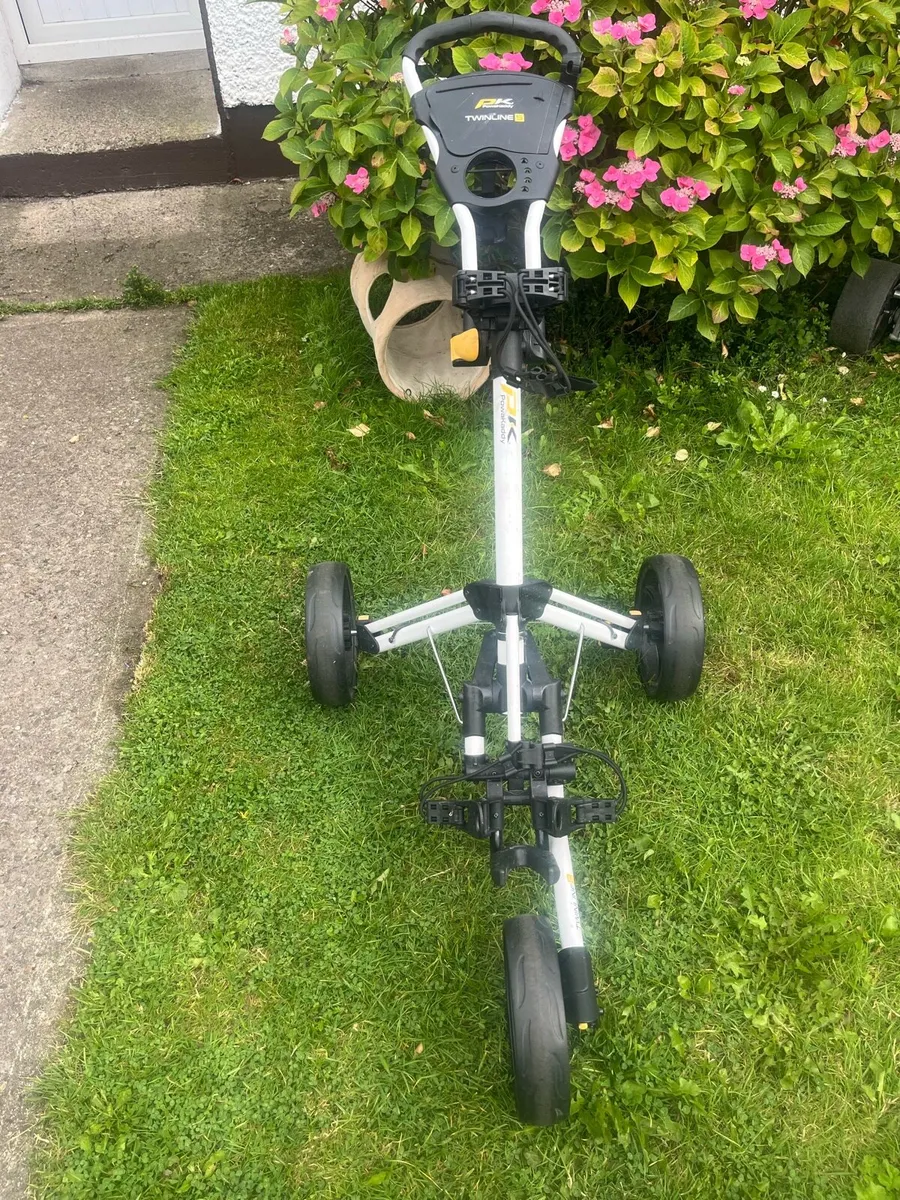 Golf trolley - Image 1