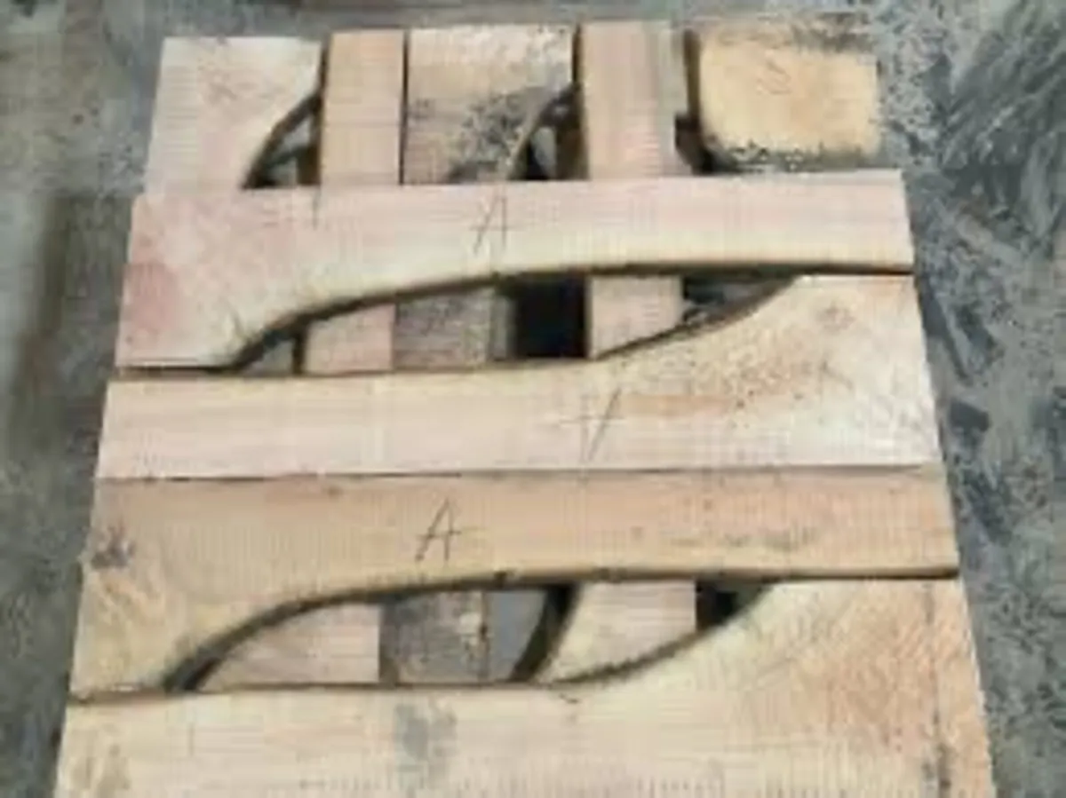 Wanted Hurley ash