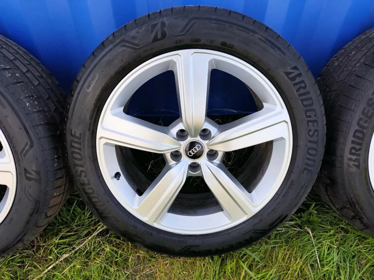 20" Audi alloy wheels. 5x112 bolt pattern. - Image 3