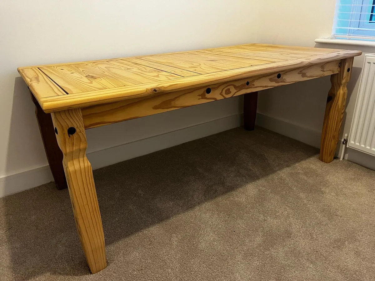 Kitchen Table - Image 2