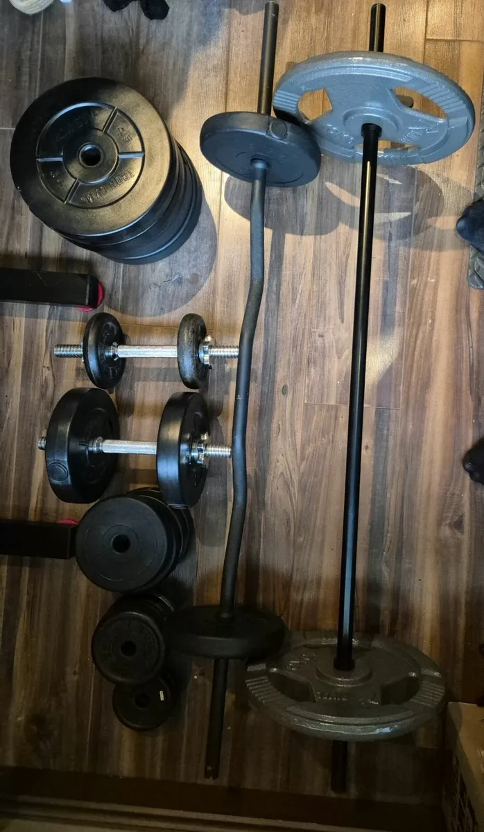 Workout Bench with weights - Image 3