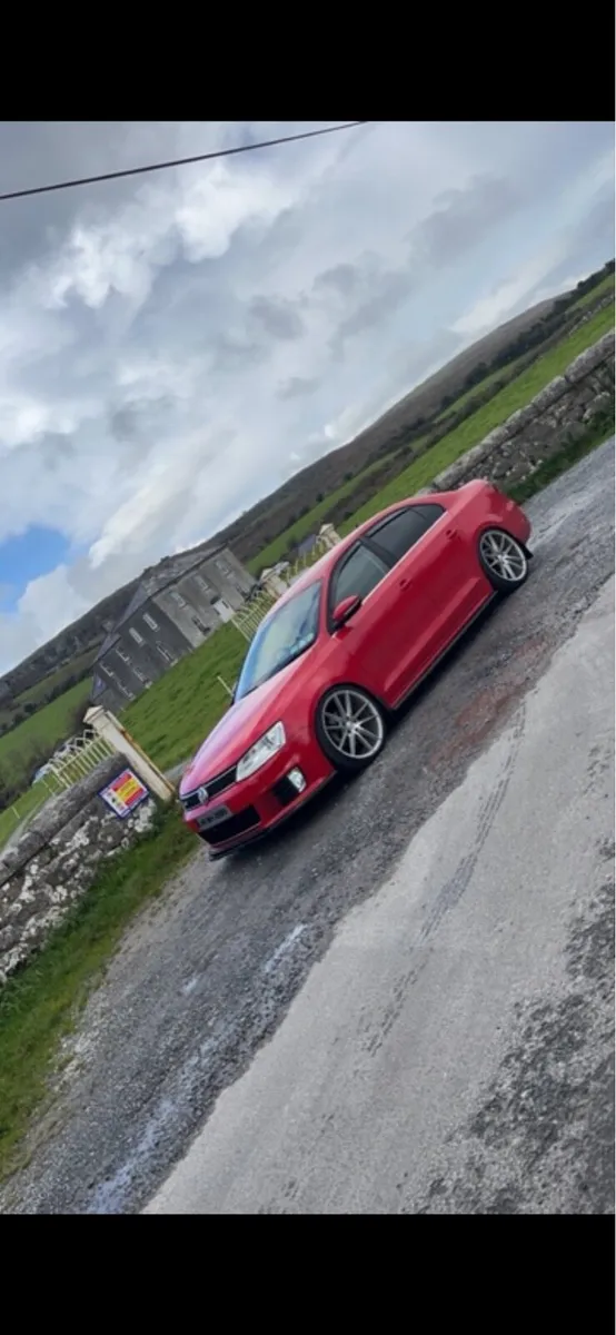 Volkswagen Jetta 2l Highline - Image 1