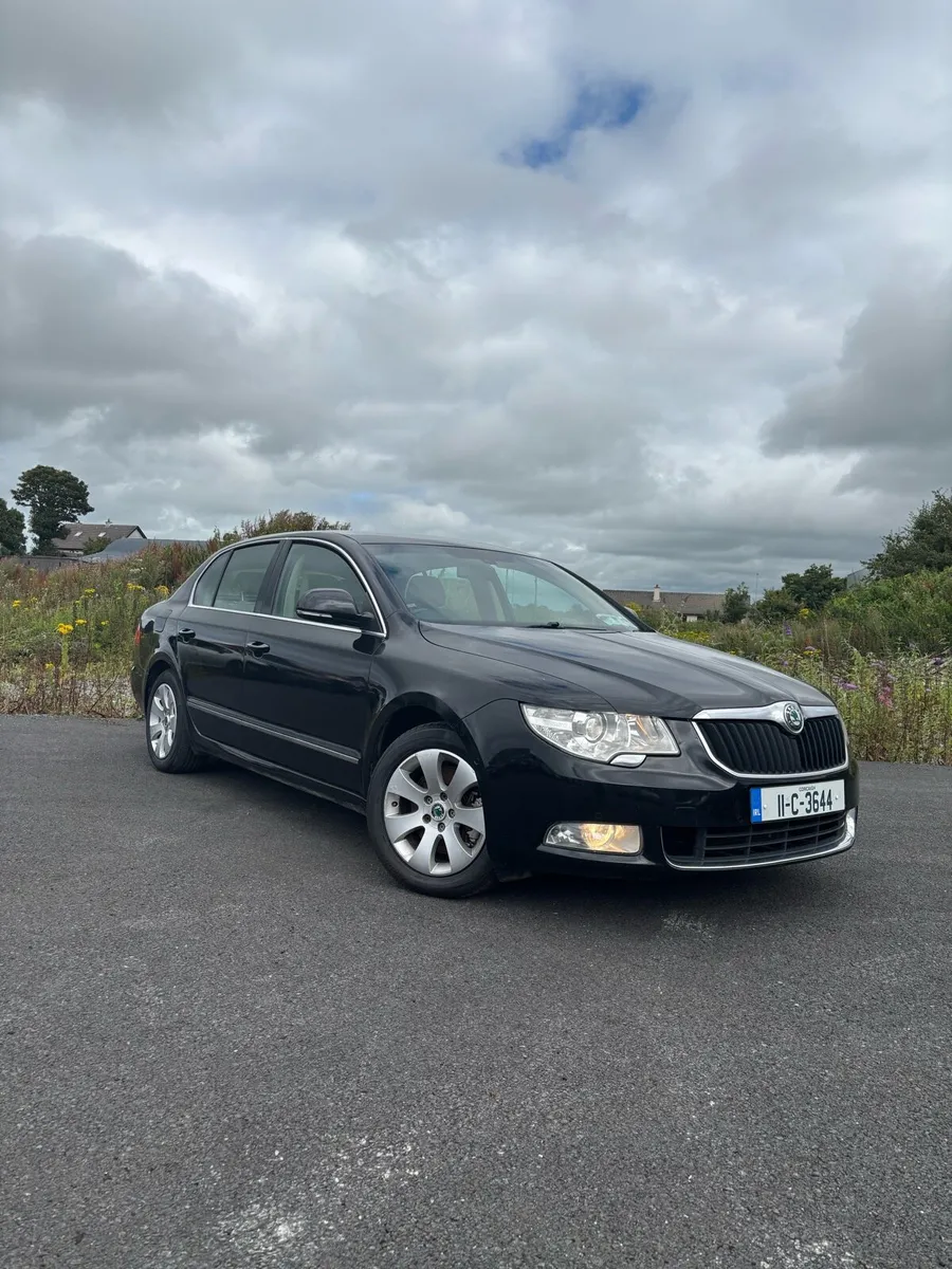 Skoda Superb - Image 1
