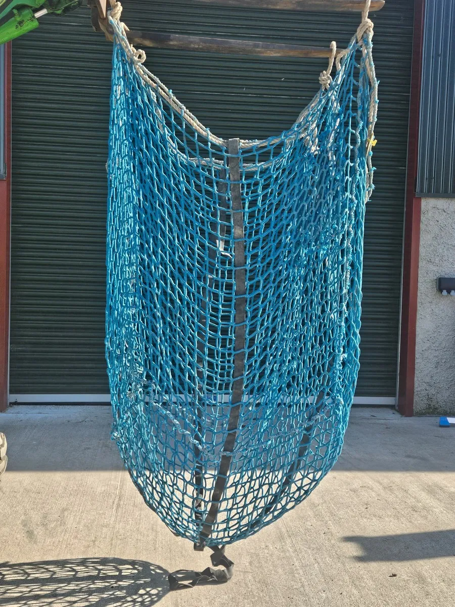 Netting skip - Image 1