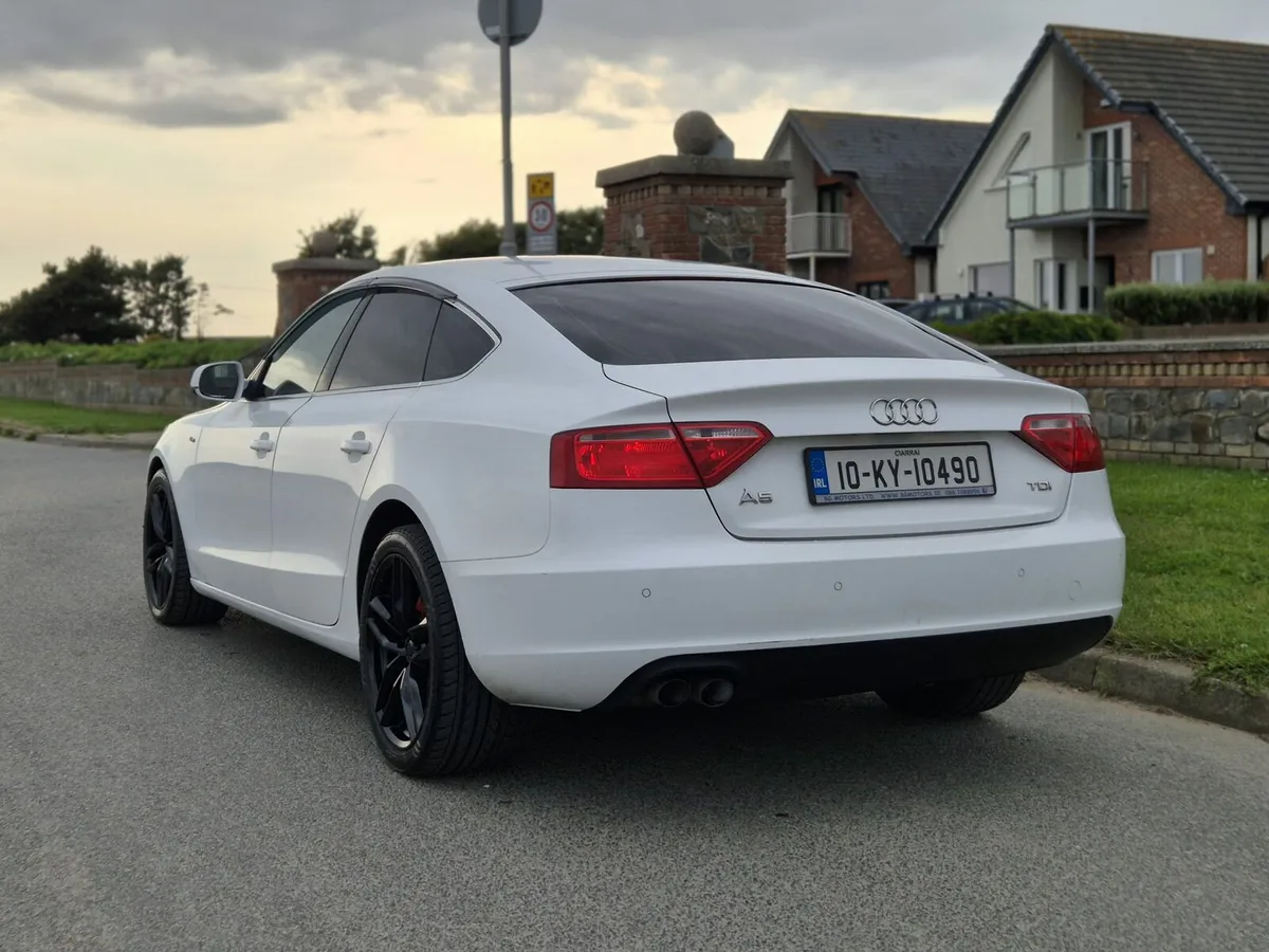 2010 AUDI A5 SPORTBACK NCT'D 01/26 - Image 2