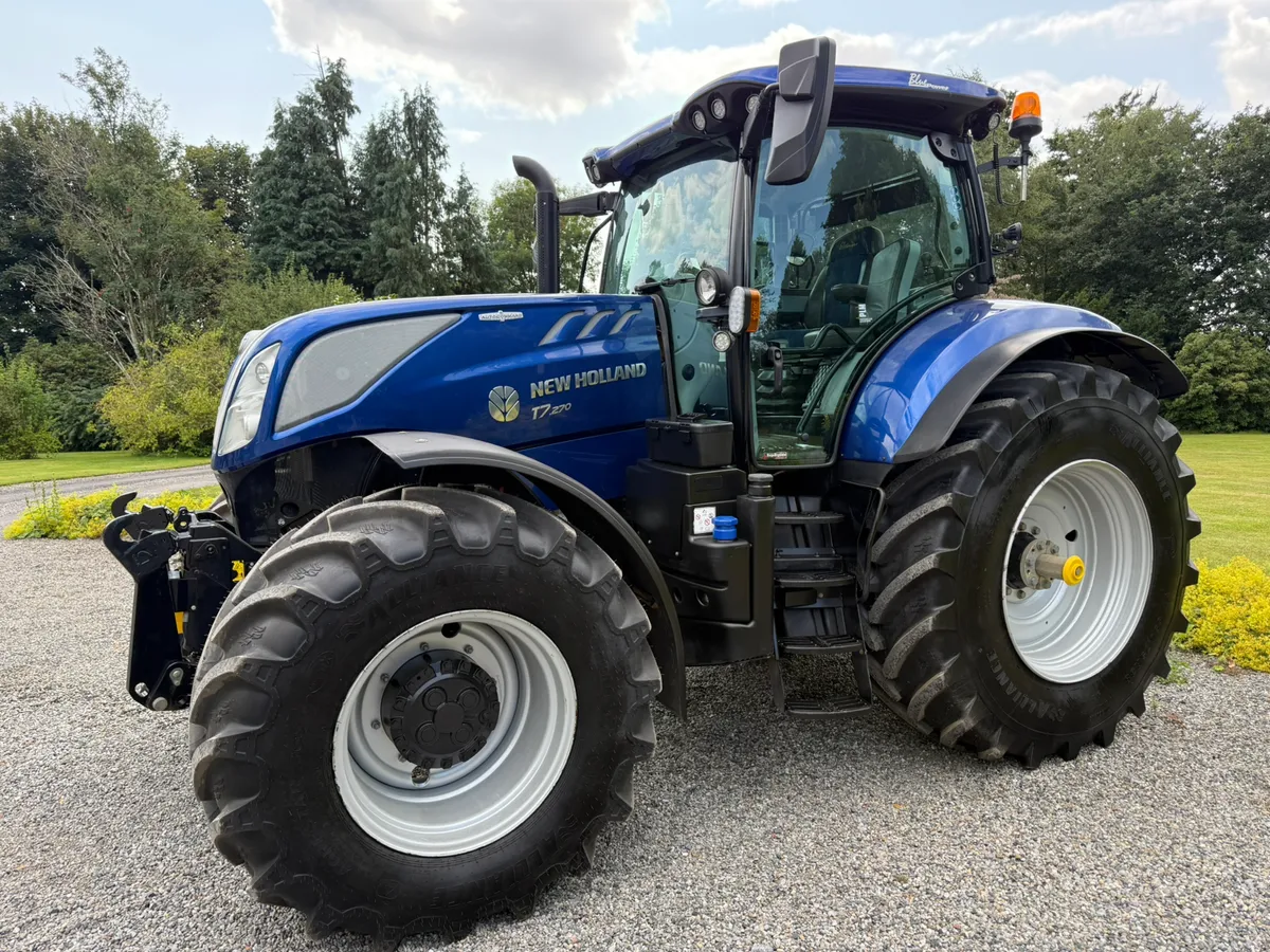 2023 New Holland T7.270 **TOP SPEC!** €125950+Vat - Image 1