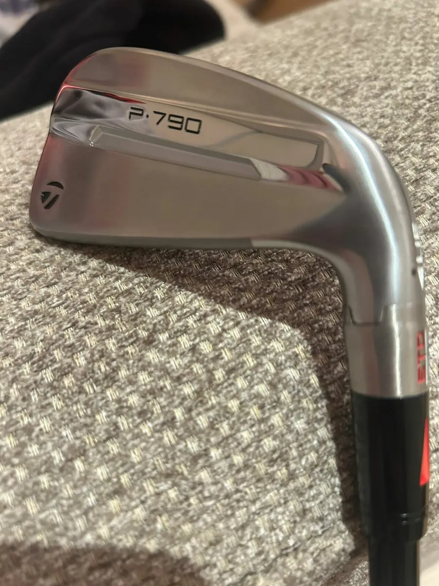 Fujikura Ventus TR Blue 7 S flex STD golf club - Image 1