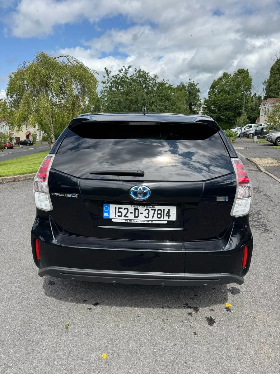 Toyota Prius 15 | 7 Seater | NCT 03/27 | Tax 05/26 - Image 3