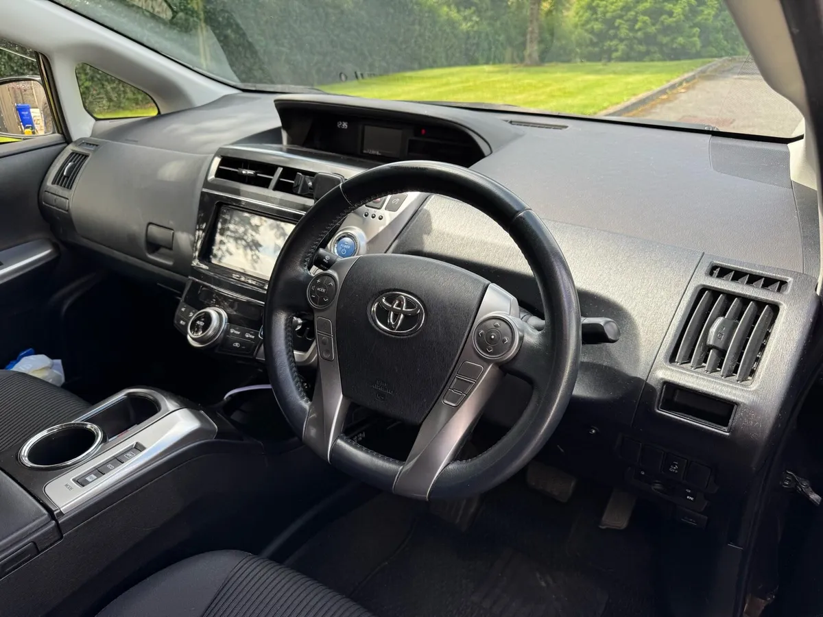 Toyota Prius 15 | 7 Seater | NCT 03/27 | Tax 05/26 - Image 4