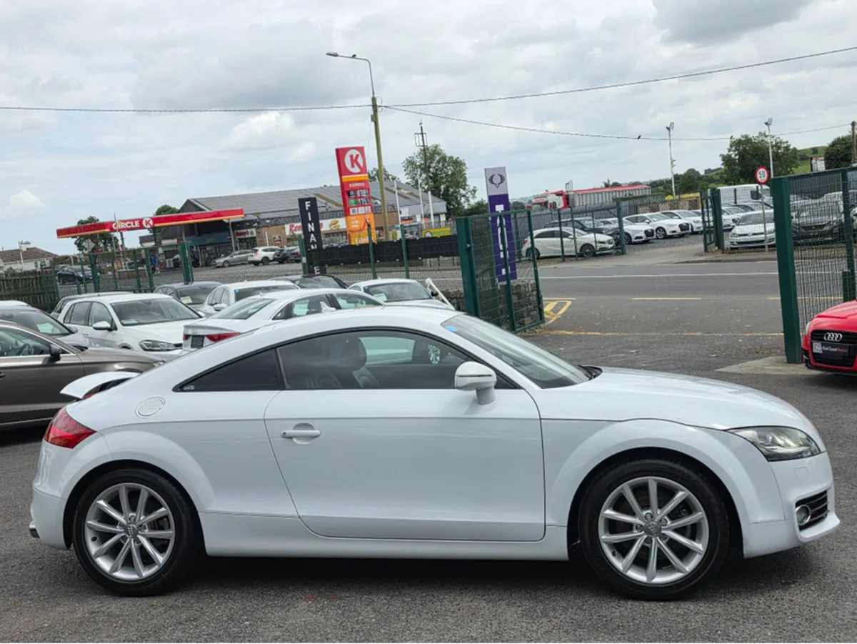 Audi TT 1.8 TFSI FULL LEATHER SEATS REV CAMERA ALL - Image 4