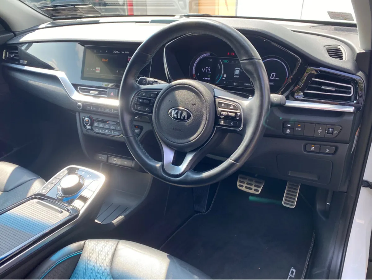 Kia Niro E-NIRO 64kw PE LR 5DR AUTO - Image 2