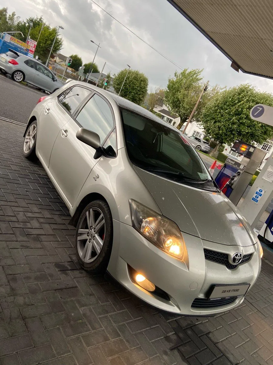 Toyota Auris Tax&Test 2.2D4D sr180 - Image 3