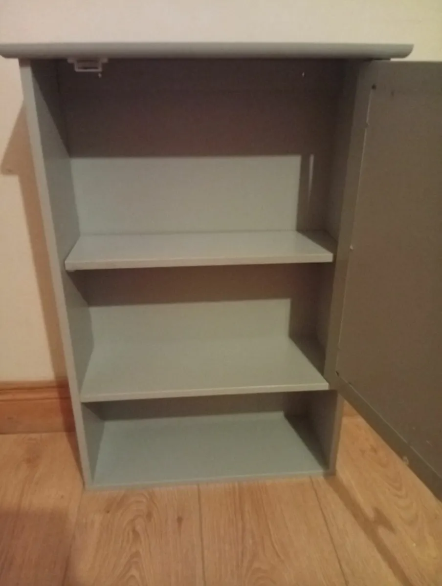 Modern Expensive Quality bathroom cabinet - Image 4