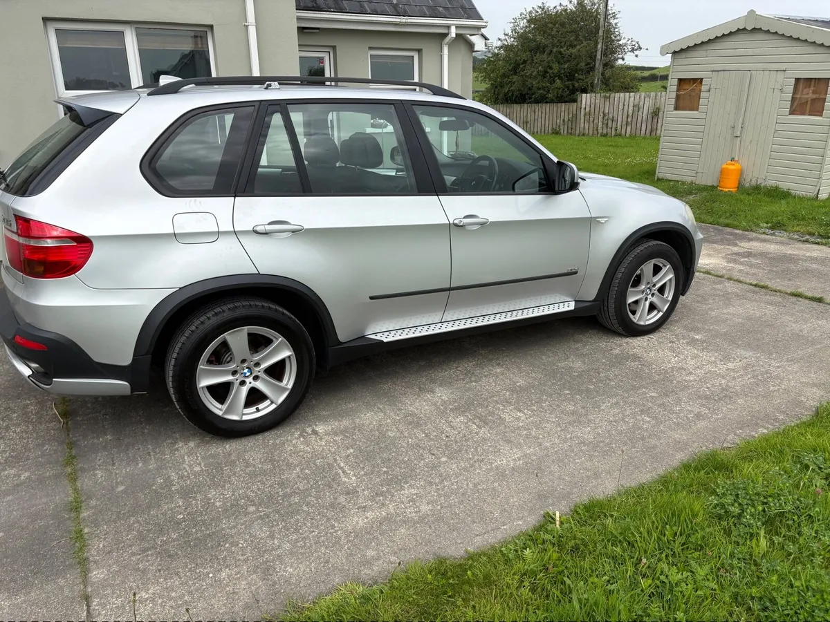BMW X5 2008 - Image 4