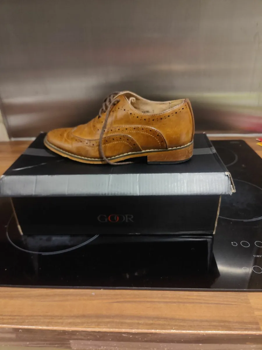 Shoes - Image 2