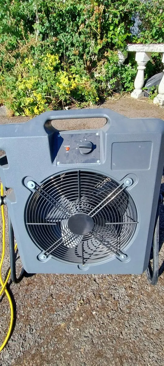 Fan - Image 1