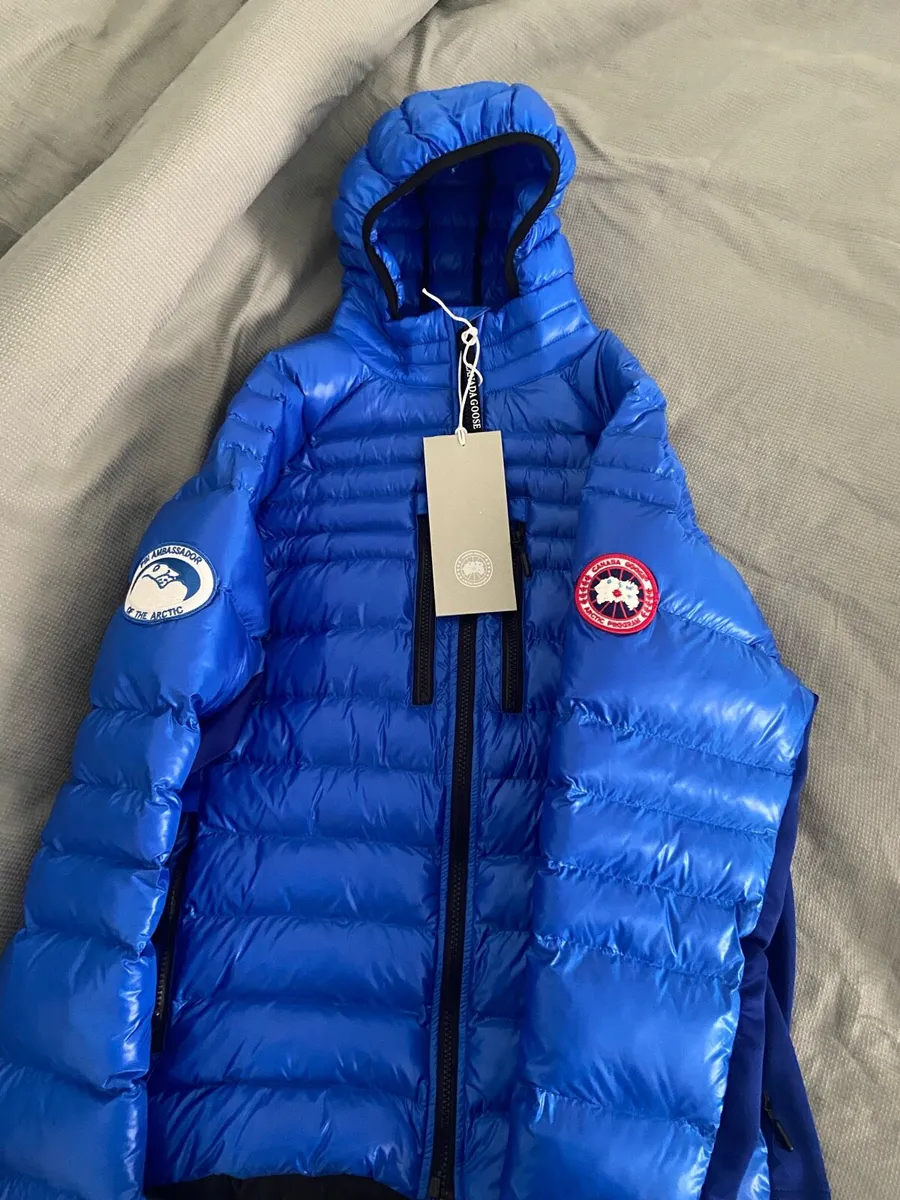 Canada goose jacket - Image 4
