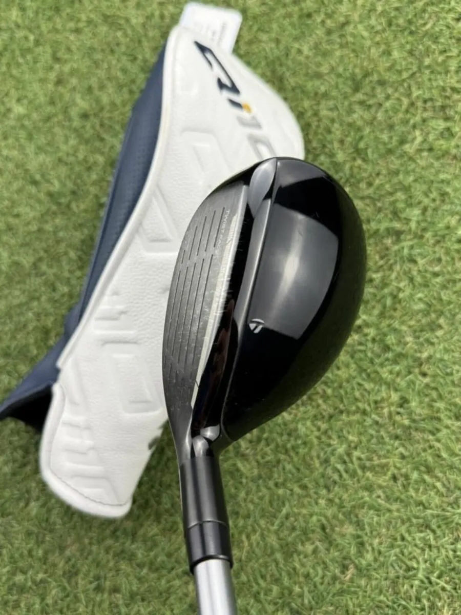 TAYLORMADE Qi10 MAX HYBRID / #4 23° /  SENIOR - Image 4