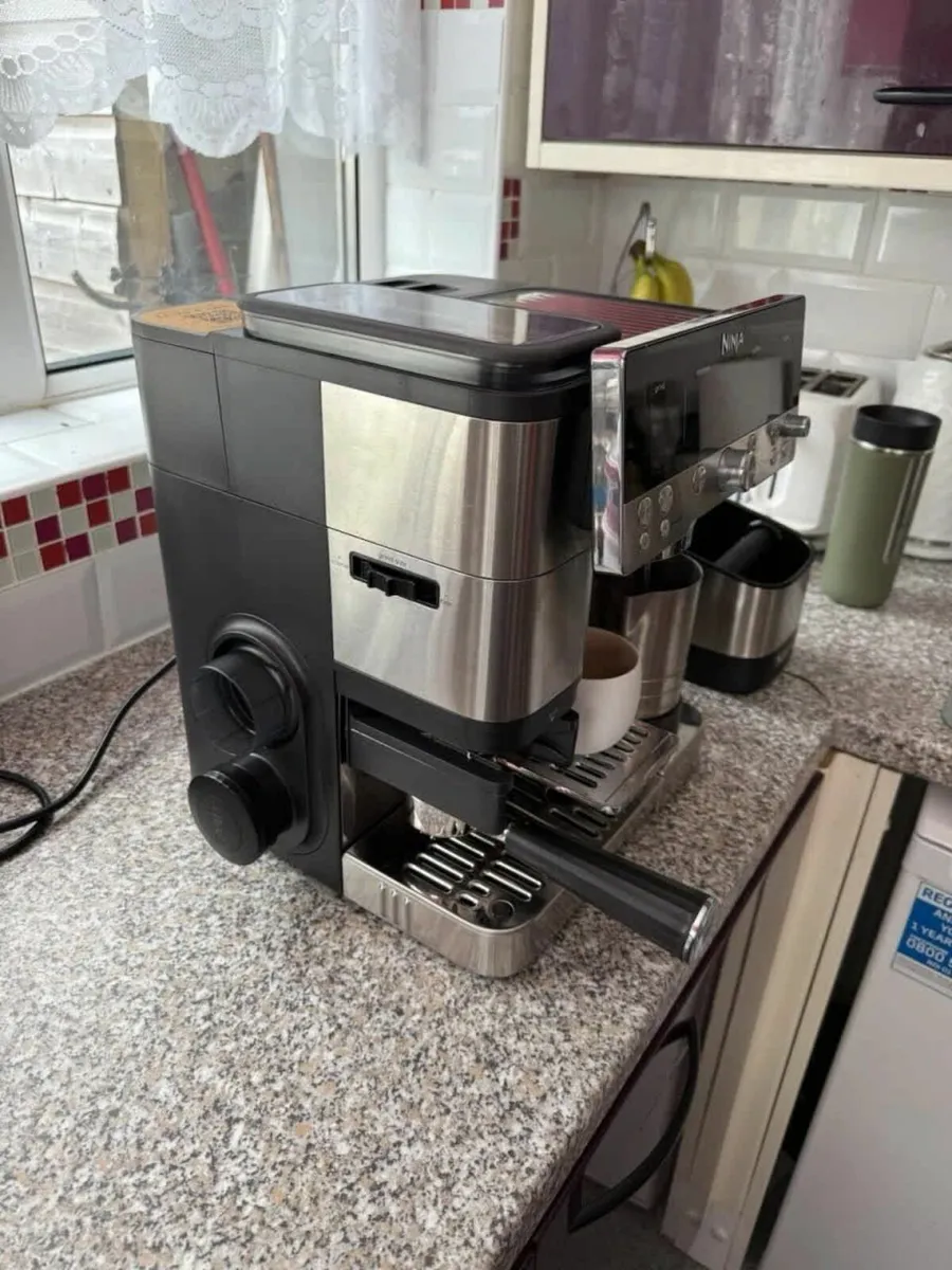 Ninja Luxe Cafe Premier espresso machine - Image 3