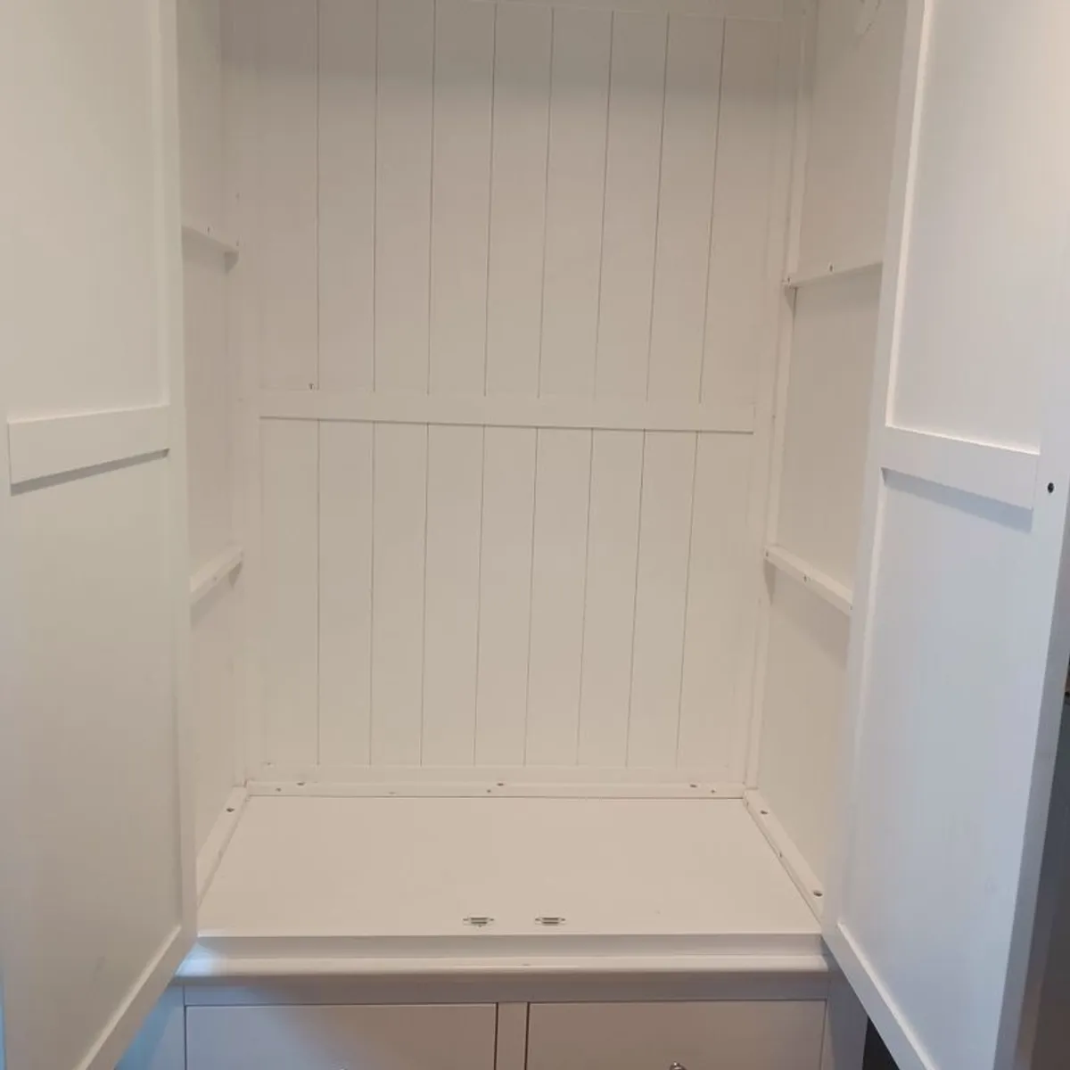 White Wardrobe - Image 2
