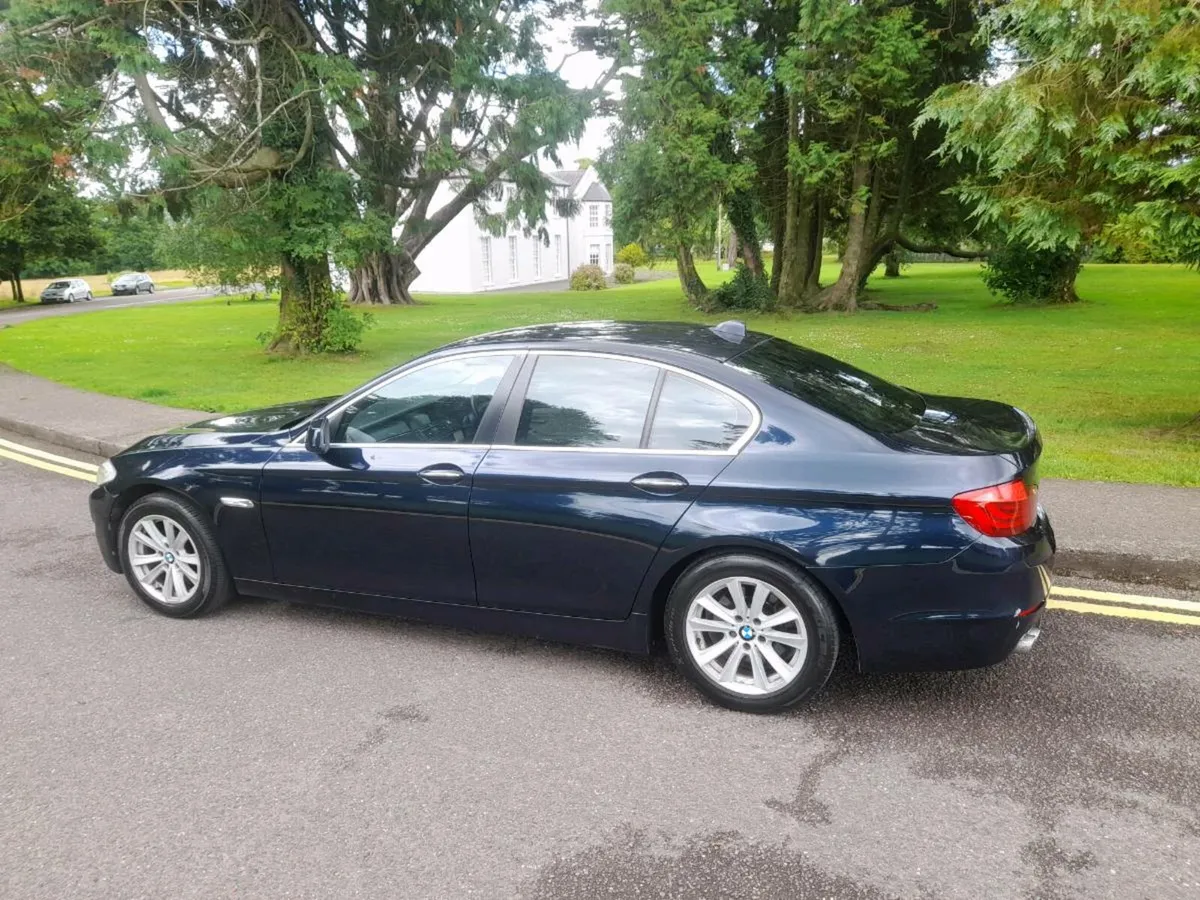 Car - Image 2