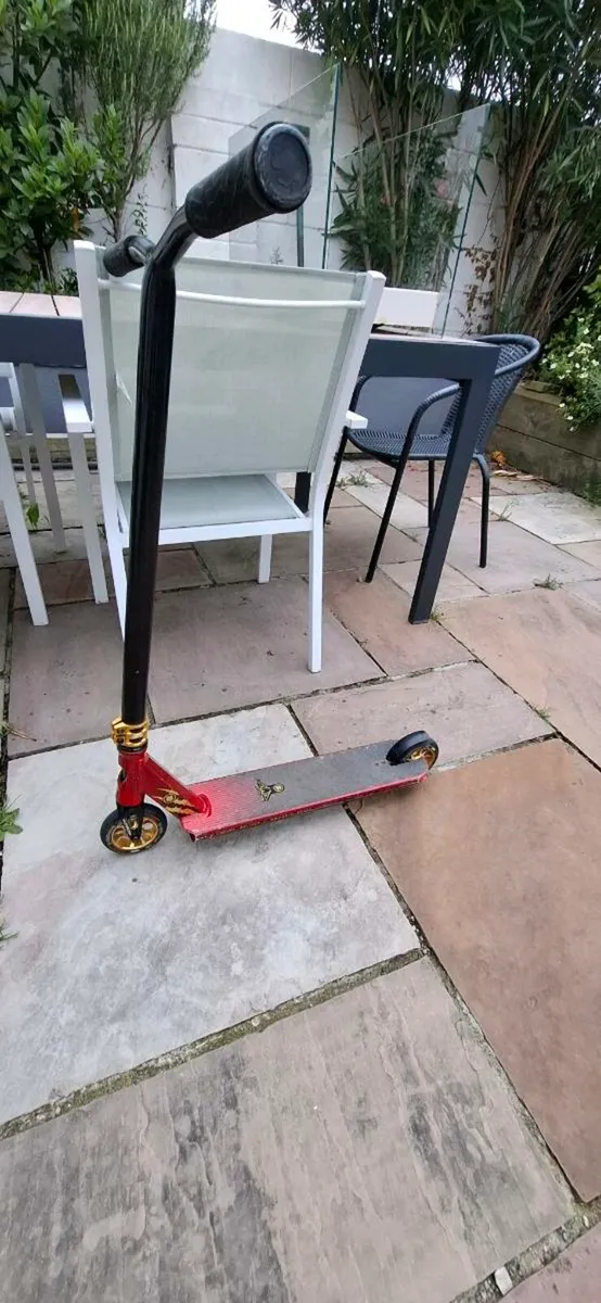 Prodigy Pro Scooter - Image 1