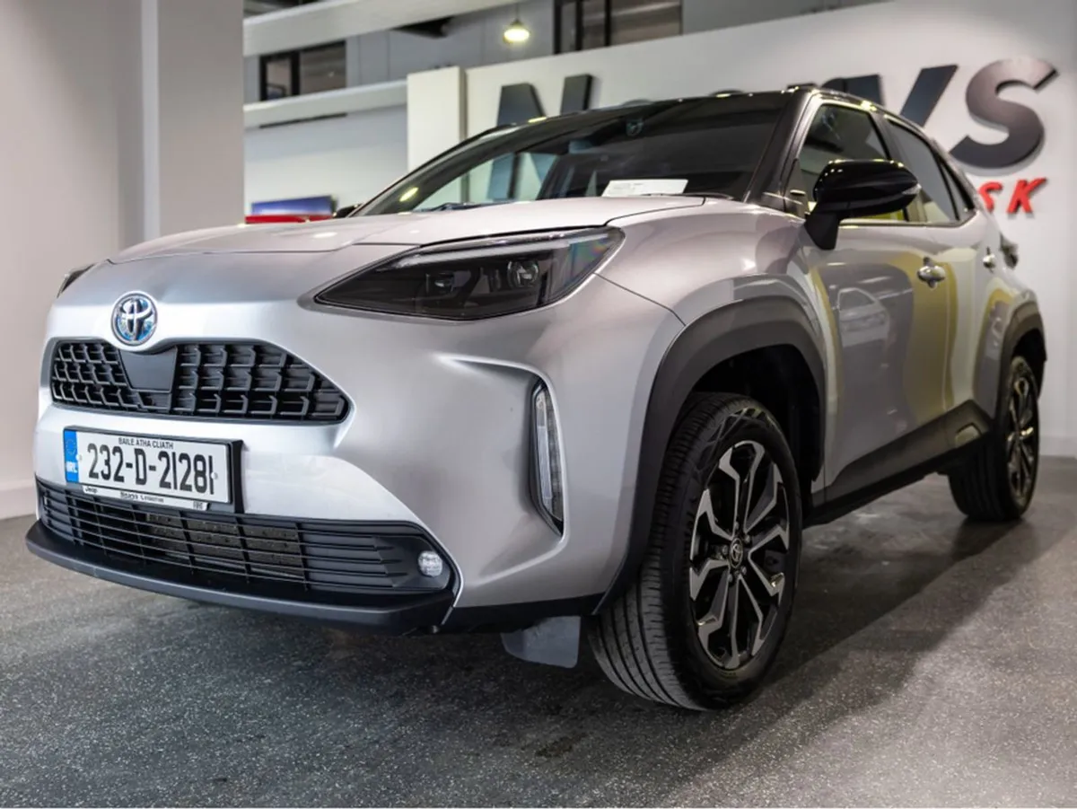 Toyota Yaris Cross Luna Sport 4DR Auto - Image 3