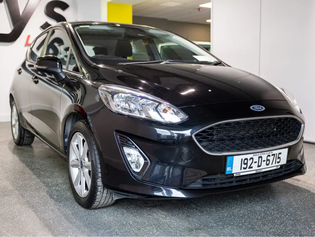 Ford Fiesta Zetec 1.1 85ps M5 5DR 4 4DR - Image 1