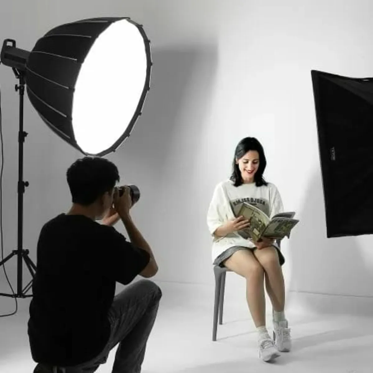 Parabolic Softbox 33 in Quick Release & Quick Fold - Image 2