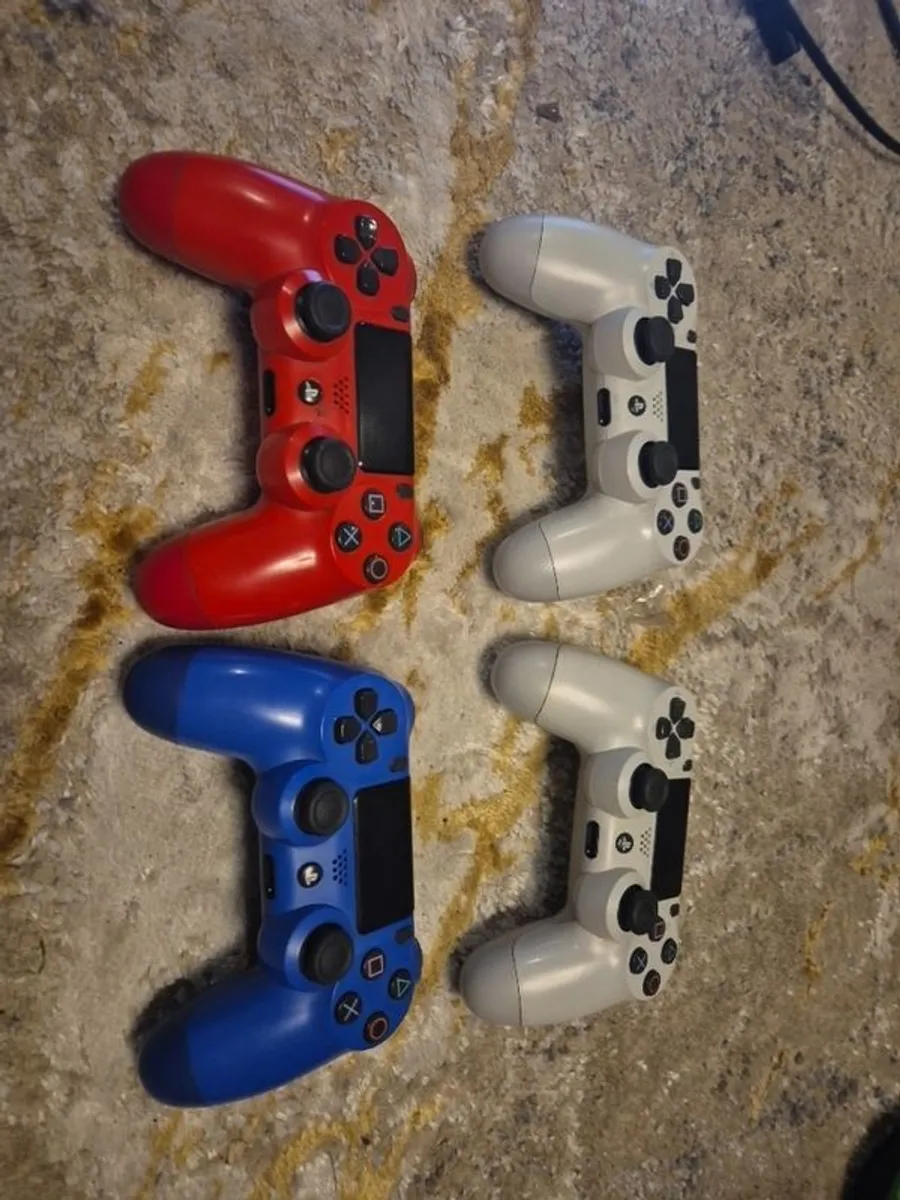 Official Playstation 4 Controllers