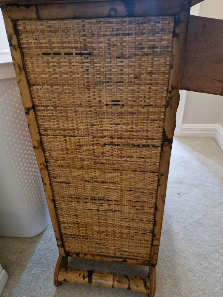 Small Sideboard/Storage Cabinet - Image 2