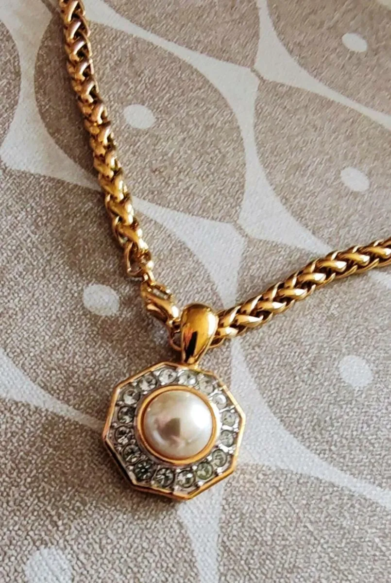 Retro goldtone and pearl necklace - Image 4