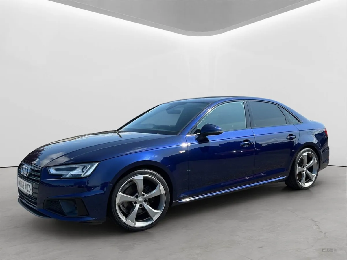 Audi A4 Saloon - Image 2