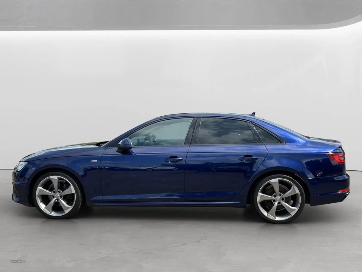 Audi A4 Saloon - Image 4