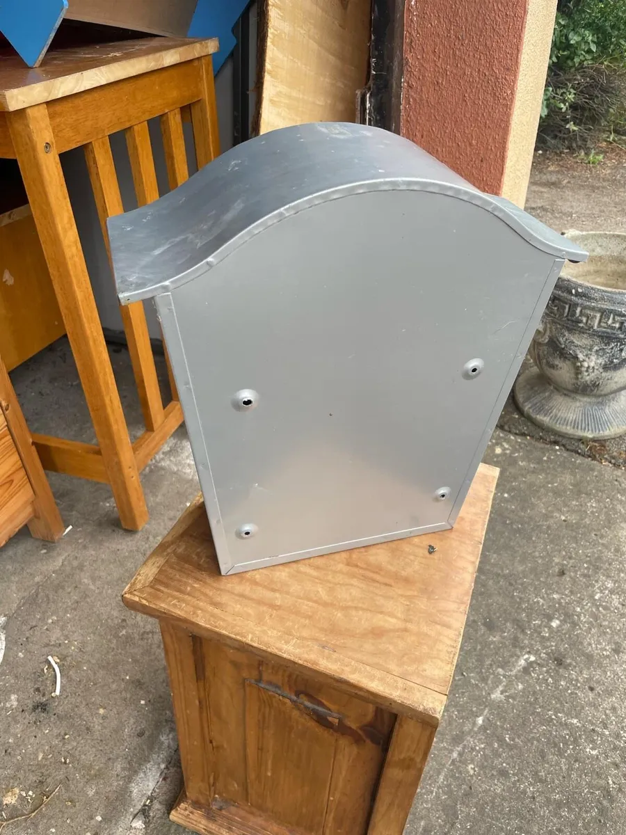 Post / letter box - Image 2